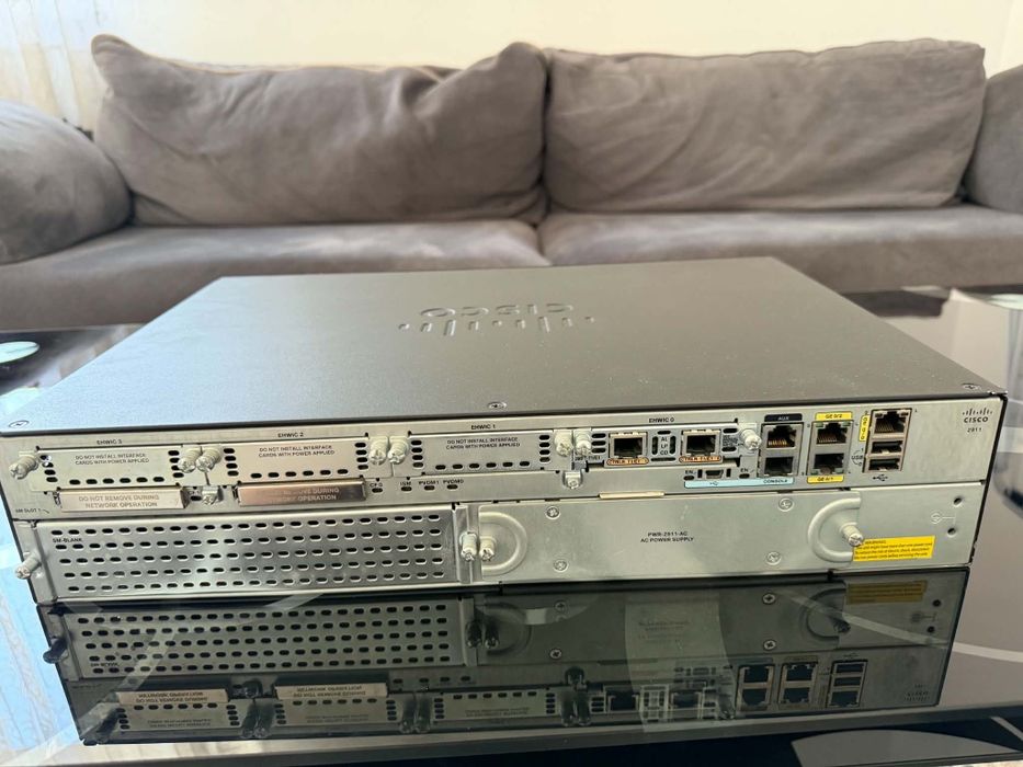 Cisco ISR 2911/K9 Enterprise Router – тестван, IOS 15.7, Voice модули
