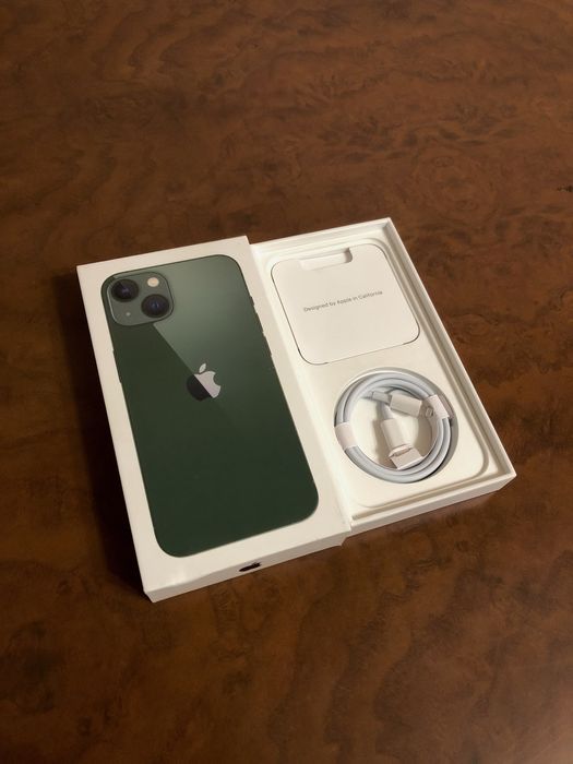 Продам iphone 13 128gb