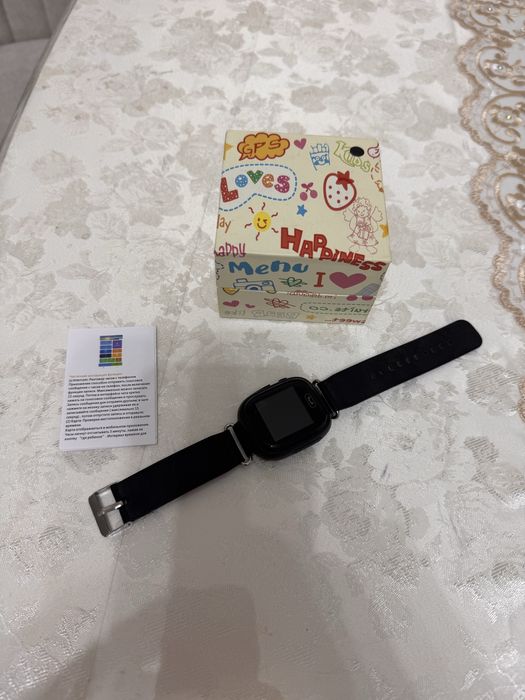Детские сенсорные GPS часы.