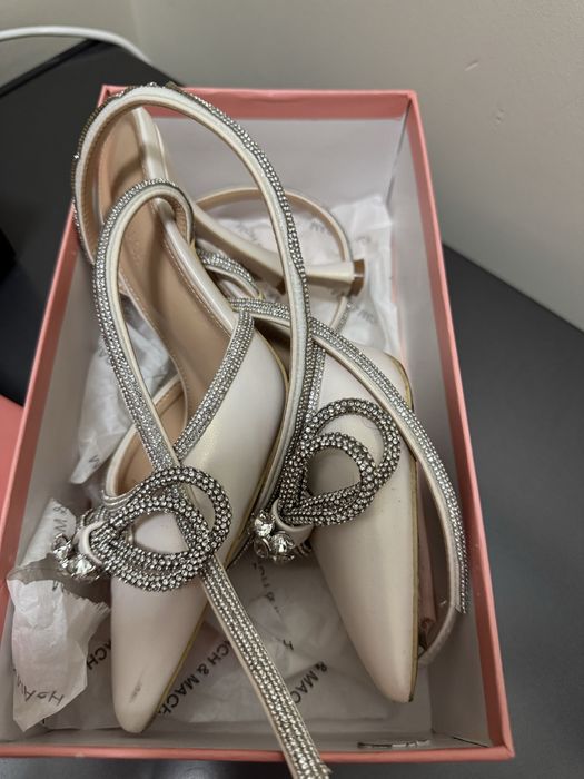 Продам белый туфли в отличном состоянии