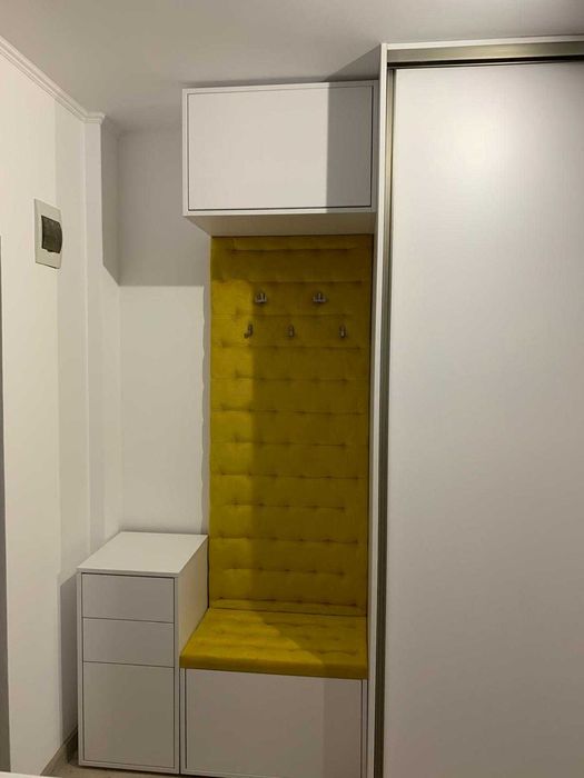 Inchiriez  Apartament modern ultracentral 2 camere + parcare privată