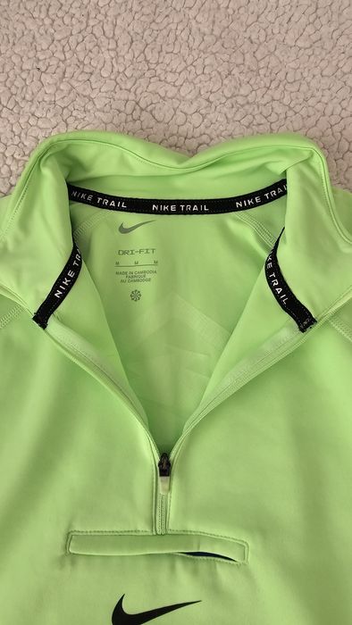 Дамски дрехи Nike и Levis