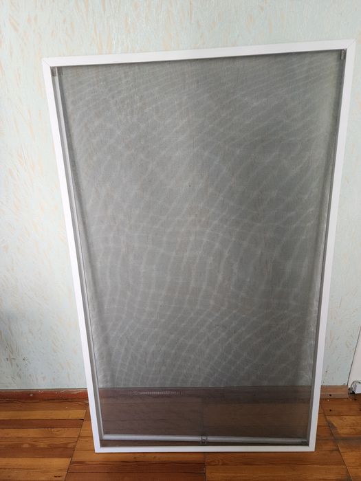 Сетка москитная в отличном состоянии