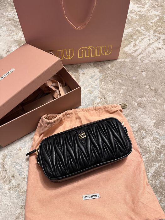 Geanta MiuMiu noua
