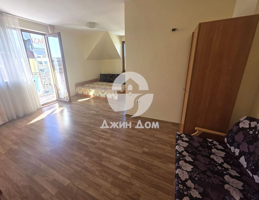 Продава се Двустаен апартамент в Приморско - 75 кв.м за 1134 €/кв.м - Снимка #1