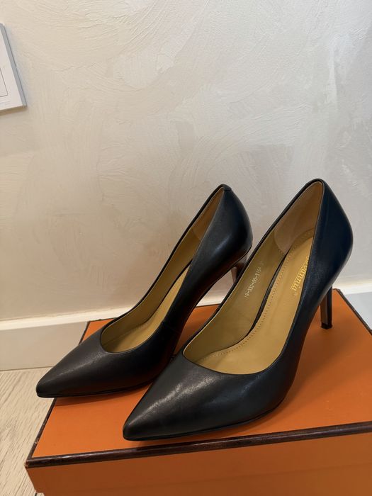 Продаются туфли кожаные