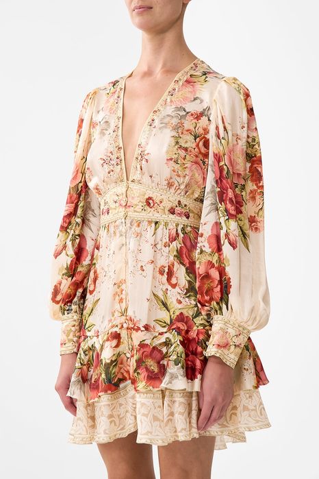 Нова копринена рокля Camilla