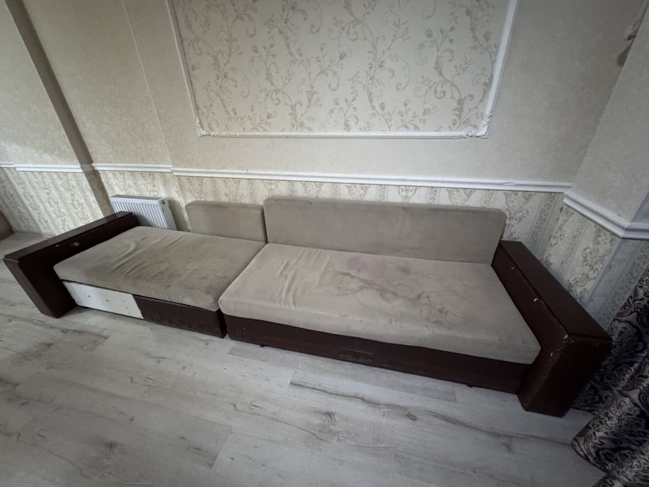 Отдам диван даром