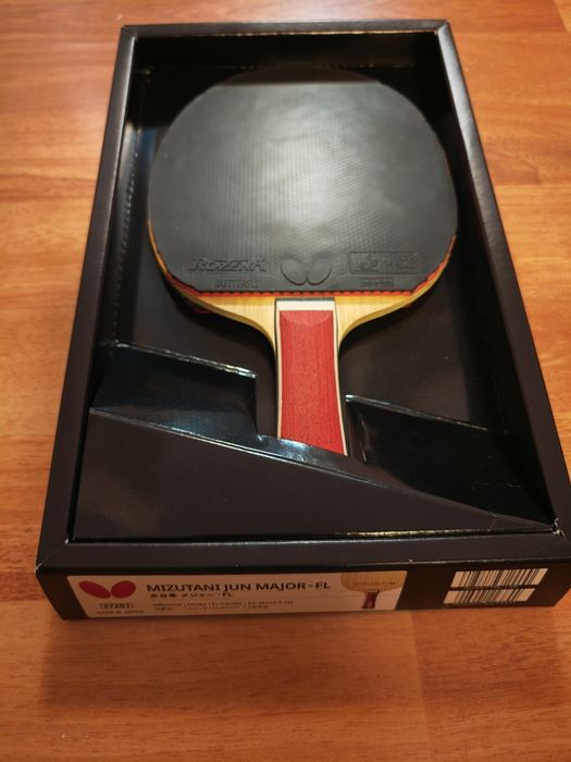 Paleta ping pong Butterfly Mizutani J