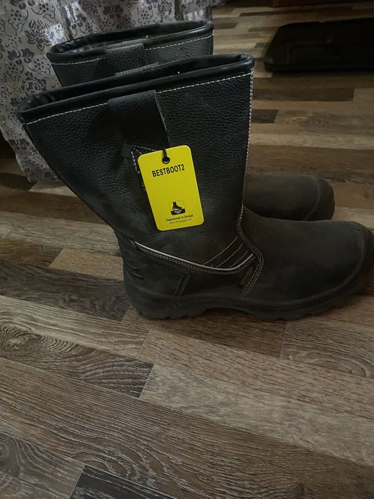 Рабочие сапоги продам