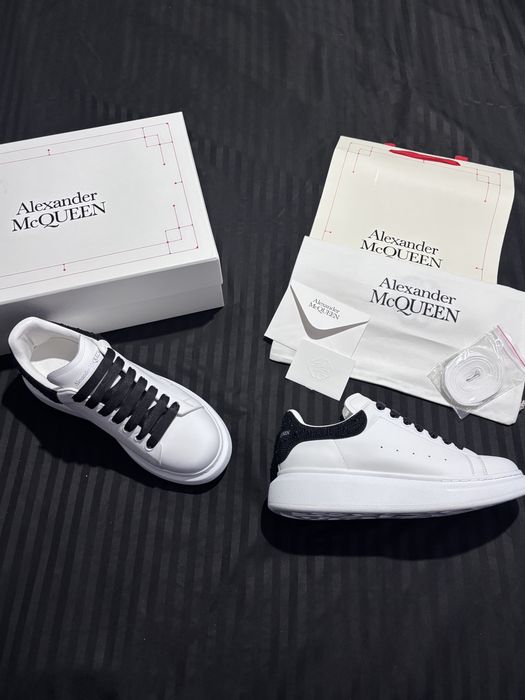 Alexander McQUEEN
