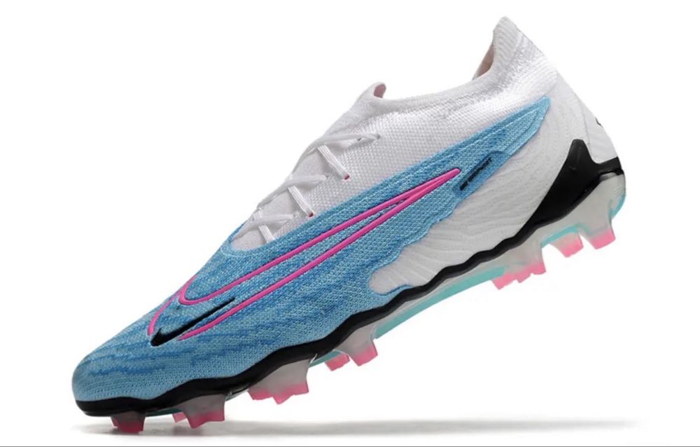 Nike Phantom