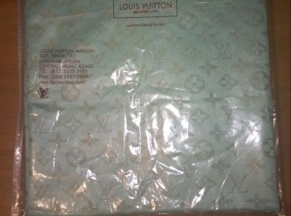 Абсолютно НОВЫЙ палантин Louis Vuitton