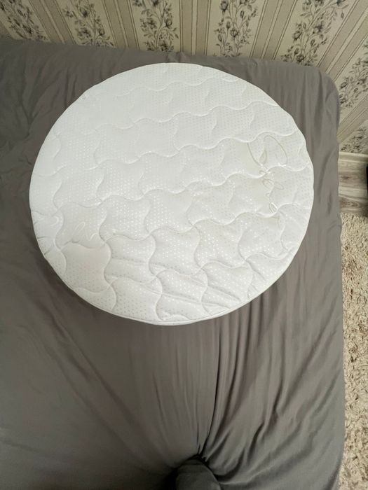 Продам круглый детский матрас  новый