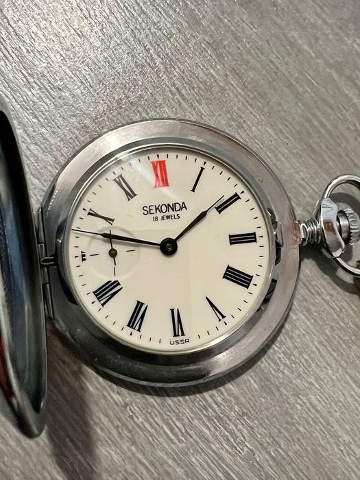 Джобен часовник Sekonda(Ракета)