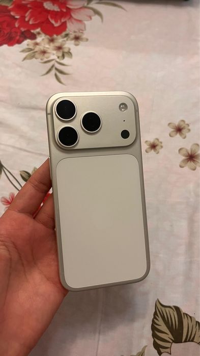 Айфон 17 про 256gb