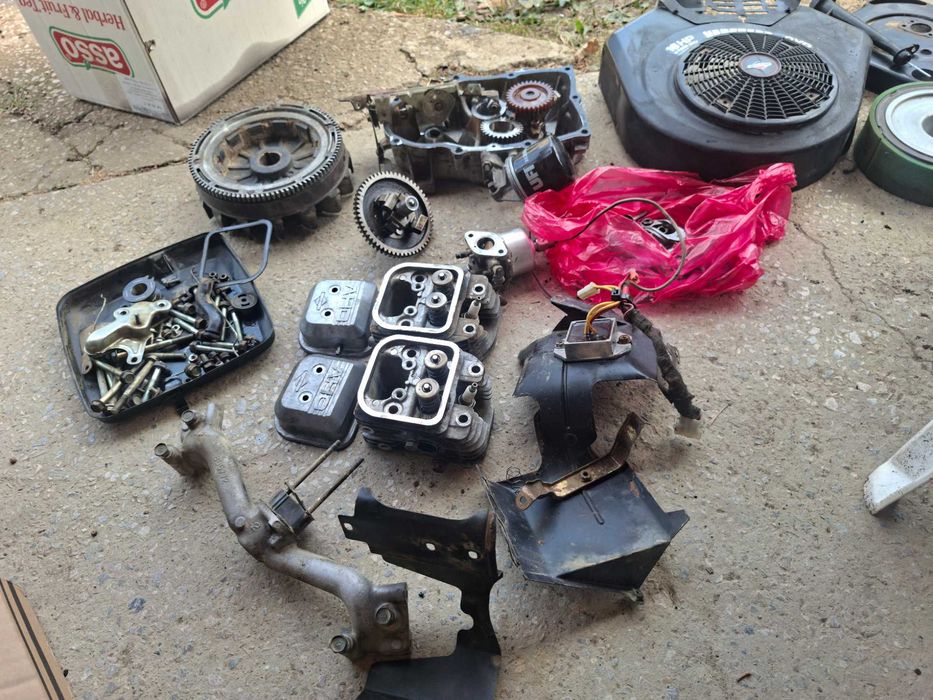Части двигател Briggs and Stratton 16 к.с