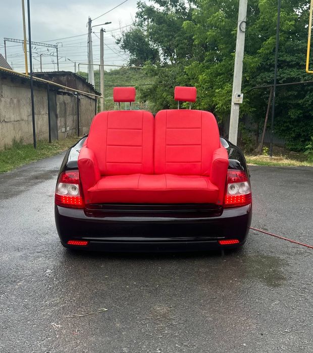 Диван из автомобиля