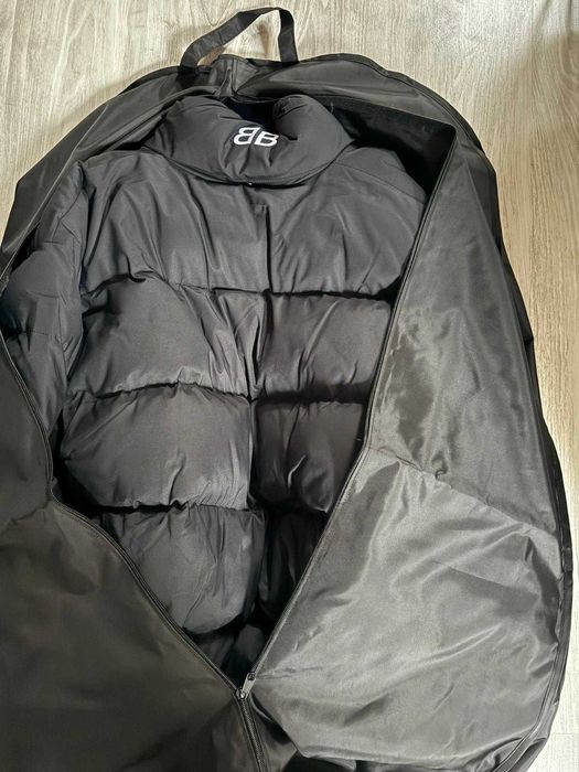 BALENCIAGA geaca oversize XL sau 50 italy,retail price 2500 euro