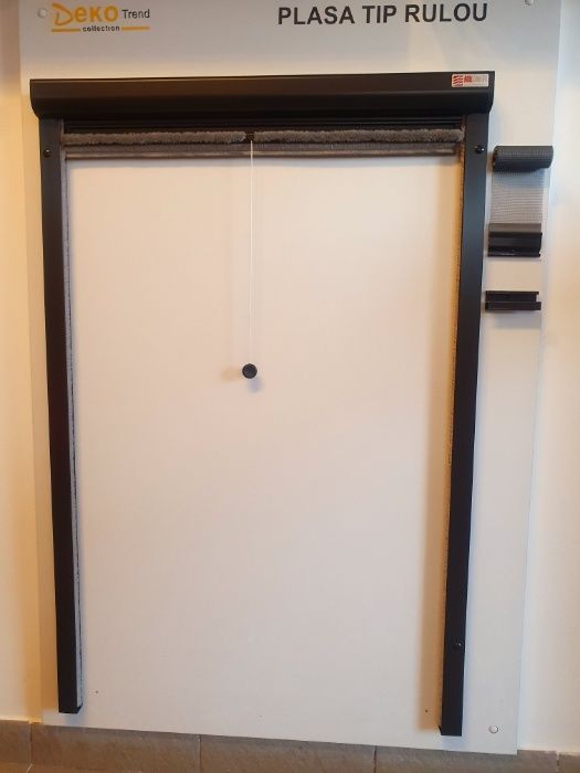 Plasa/plase de insecte pentru geamuri de mansarda Velux, Fakro, Roto