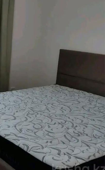 Кровать двухспальная