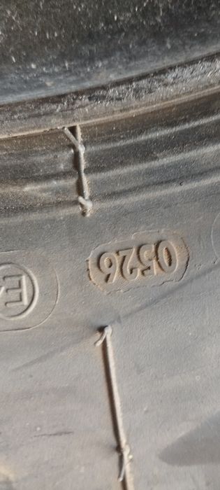 Шины грузовые 10 R 20