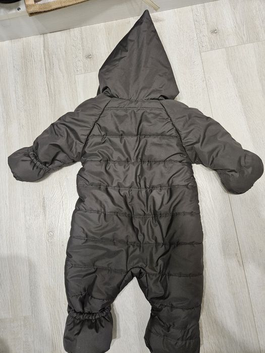Продам комбинезон демисезон