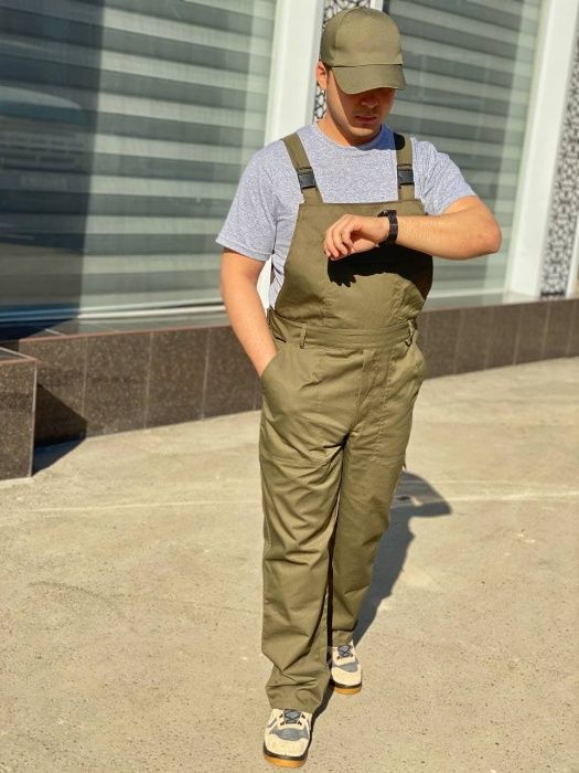 Спецодежда комбинезон цвета хаки