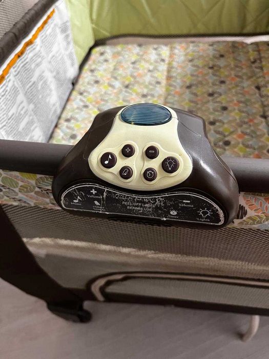 Продам манеж Graco