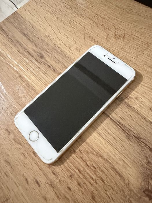 Срочно продам Iphone