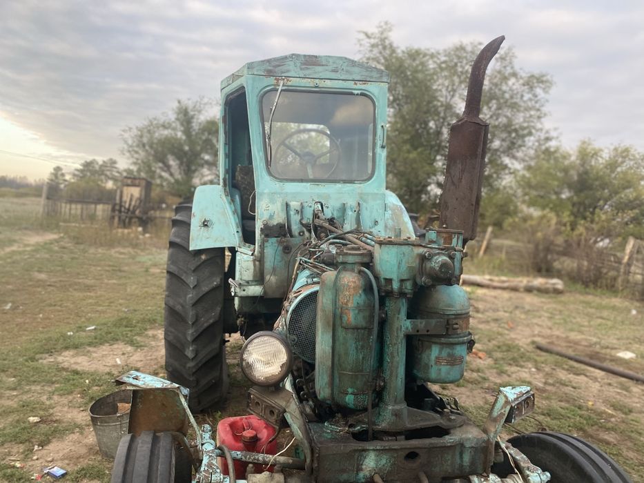 Продам трактор Т40