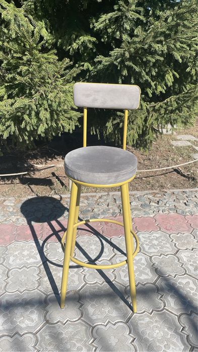 барные стулья 4 шт