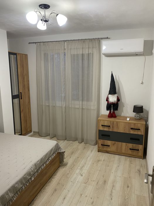 Продава се Двустаен апартамент в Плевен, Идеален център - 55 кв.м за 1132 €/кв.м - Снимка #3