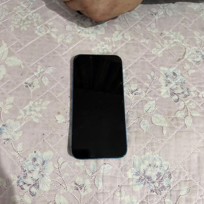 Айфон 13 срочно сатылады