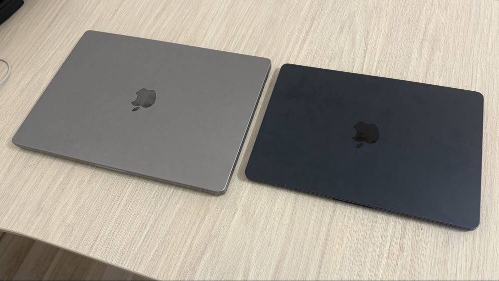 Macbook pro m1 pro 16” & air m2 13”