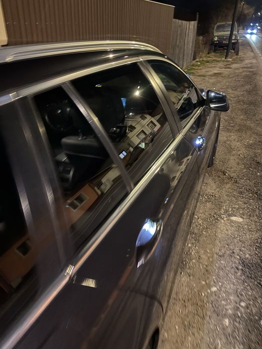 Bmw seria5 520d an 2011