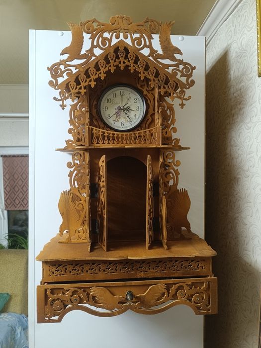 Часы выпиливание ручным лобзиком