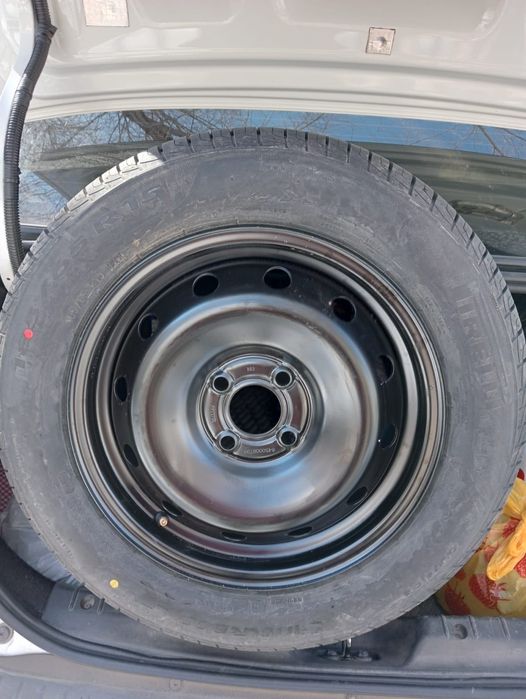 Продам шину новое срочно