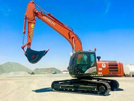 Гусеничный экскаватор HITACHI ZX200-5A ковш 1 м3