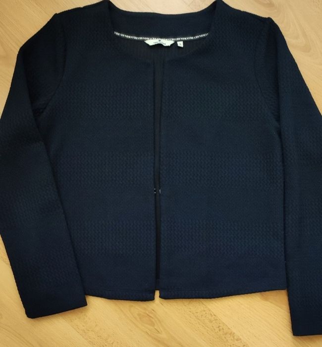 Дамски блузи и ризи