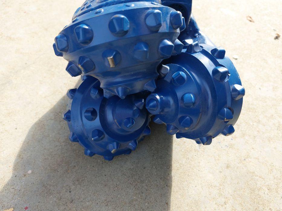 Сондажно триролково длето 171.4 мм