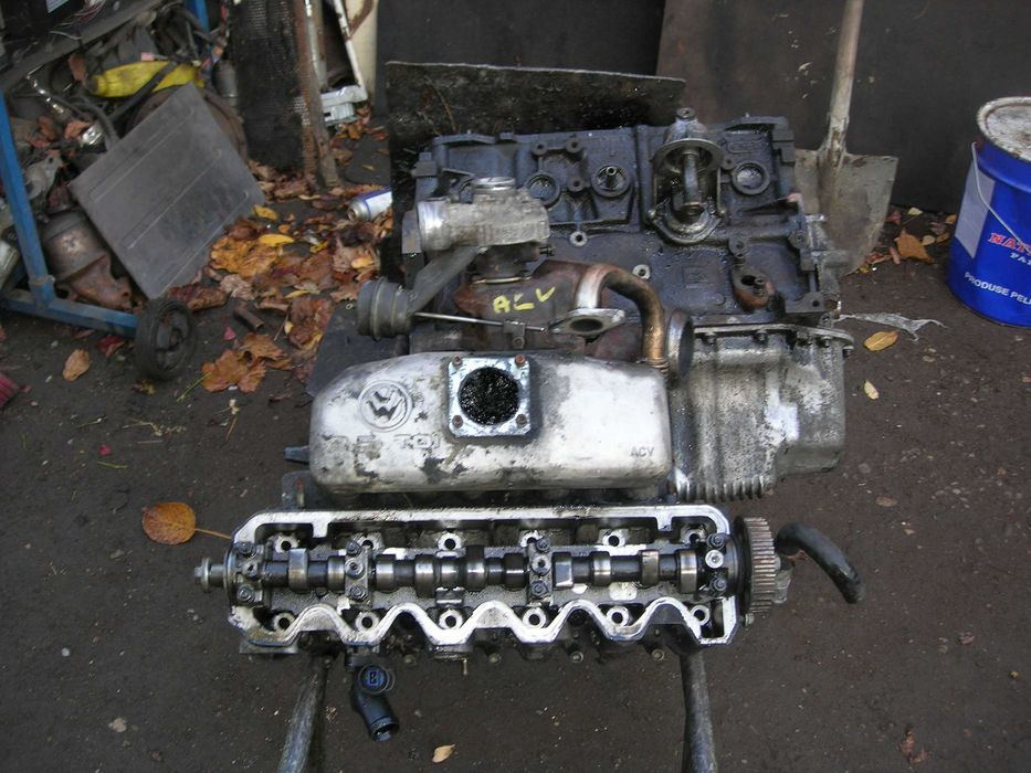 Bloc motor, chiulasa, turbo VW Transporter T4, motor 2.5, cod ACV