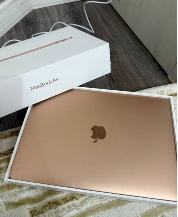 Macbook air 13 розовый