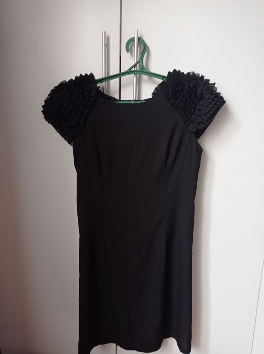 Платье нарядное белое XS