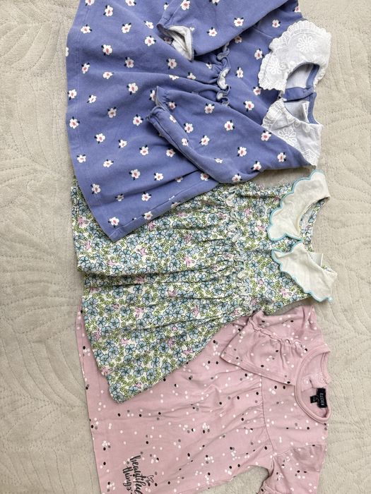 Продам детские платья