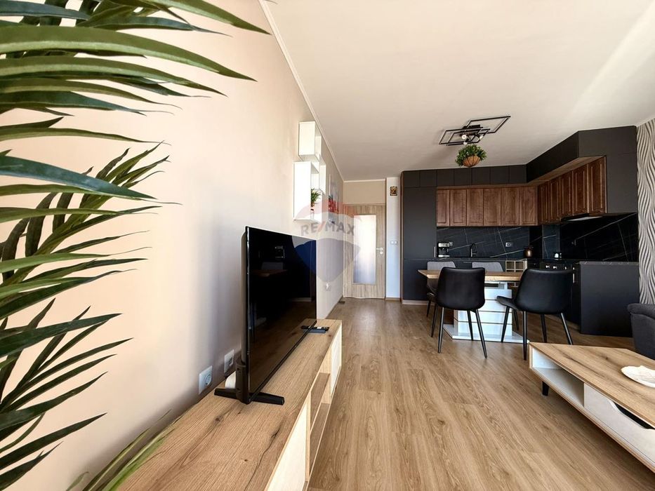Продава се Тристаен апартамент в Варна, Погреби - 89 кв.м за 1287 €/кв.м - Снимка #1
