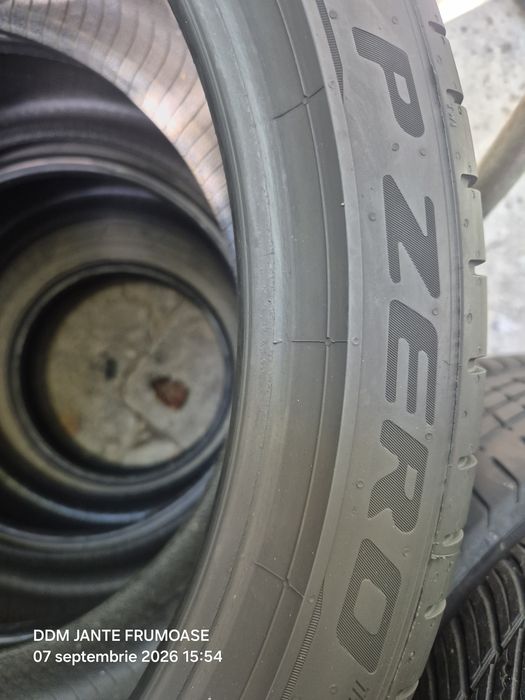 275 35 20 O BUCATA Anvelopa de vară Pirelli Runflat