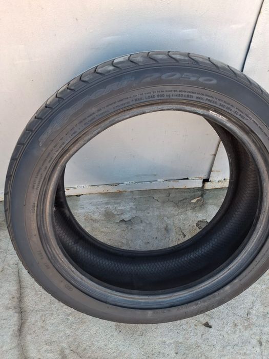 Продам шины летние комплект Дунлоп