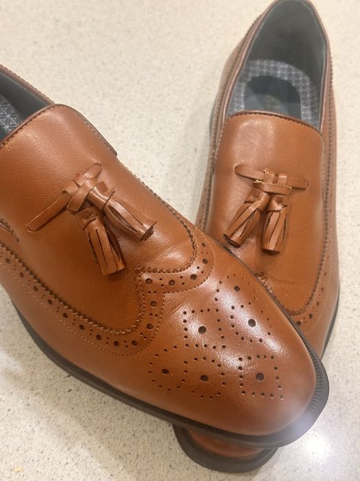 Pantofi noi pt barbati