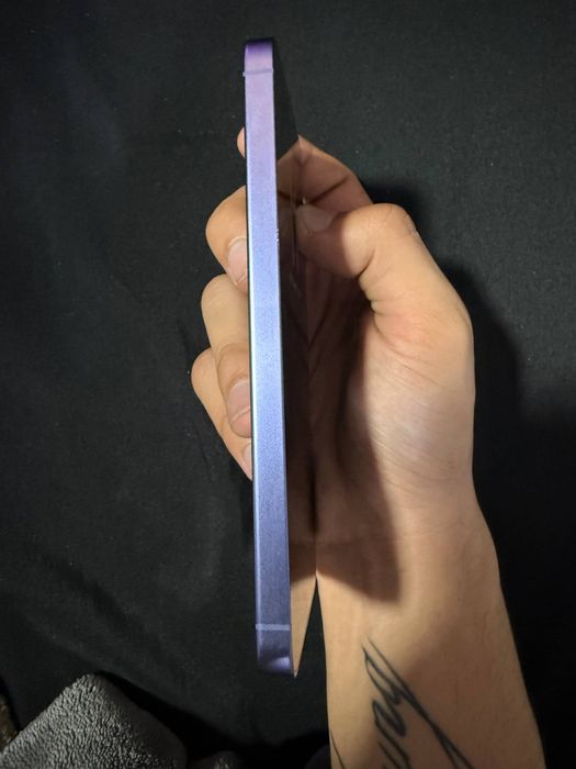 Samsung Galaxy S24 128GB - ОБМЕН